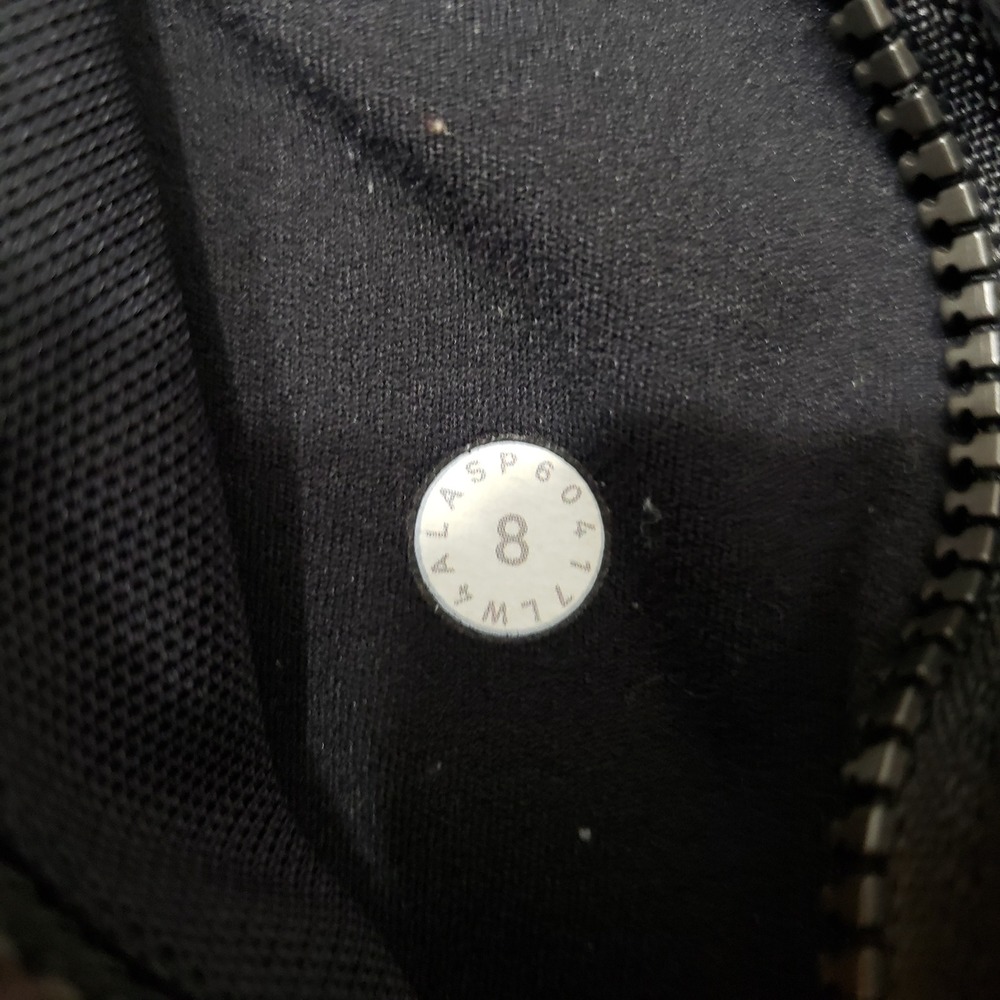 Lululemon Jacket Women 8 Black Contour Full Zip Activewear Gym Yoga Fitness - Picture 3 of 8